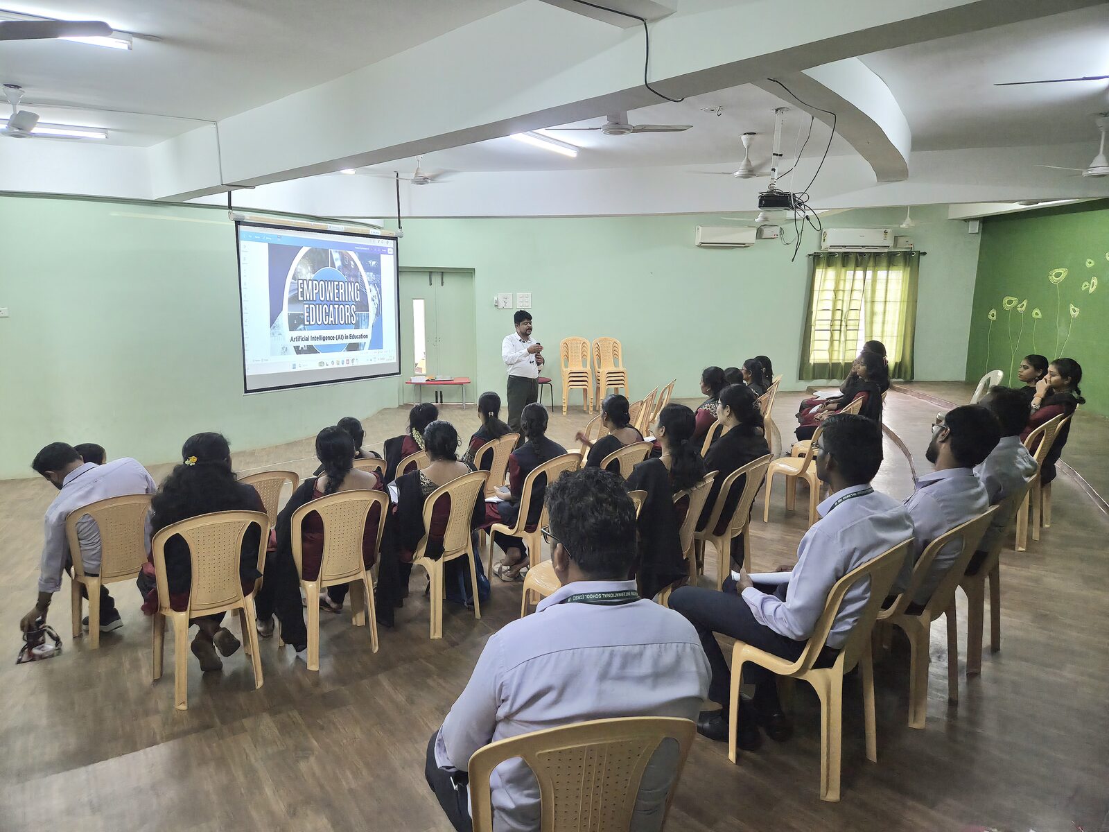 Teachers in a Rewire 'Empowering Educators' AI training session